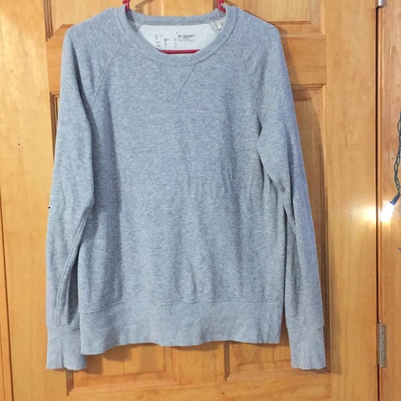 Plain grey sweater - Picture 2 of 2